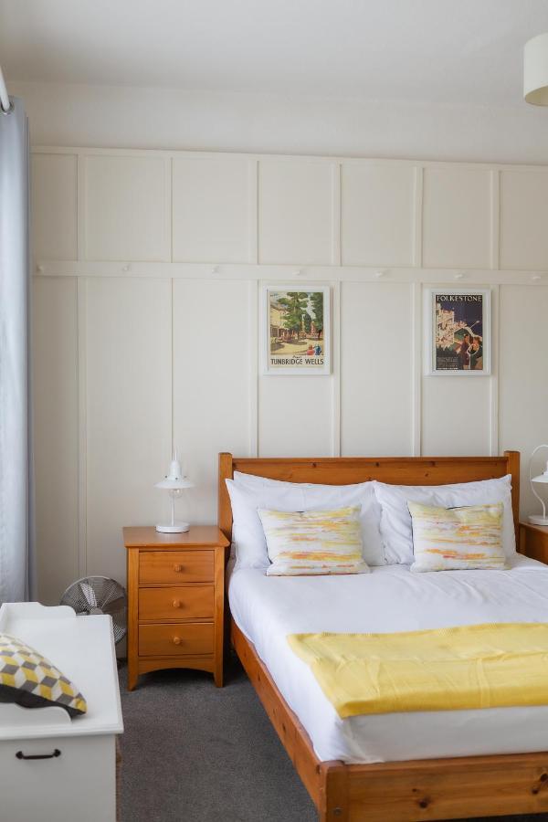 The Kings Head Bed and Breakfast Wye Exteriör bild