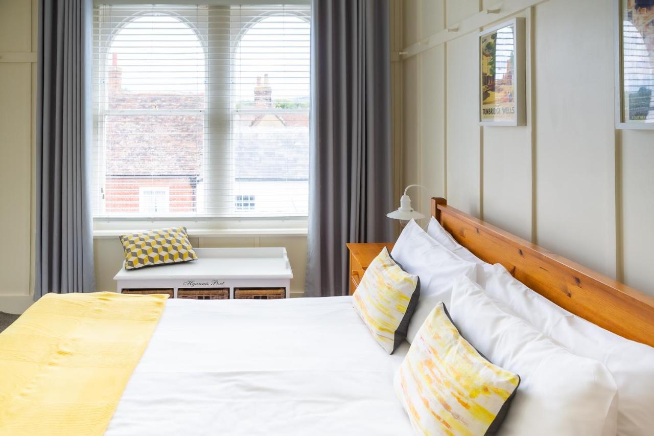 The Kings Head Bed and Breakfast Wye Exteriör bild