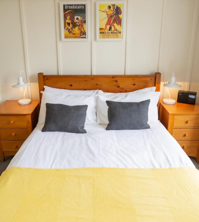 The Kings Head Bed and Breakfast Wye Exteriör bild