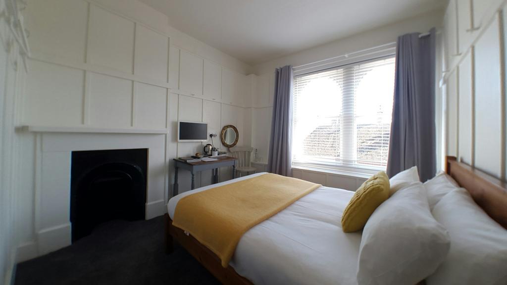 The Kings Head Bed and Breakfast Wye Exteriör bild
